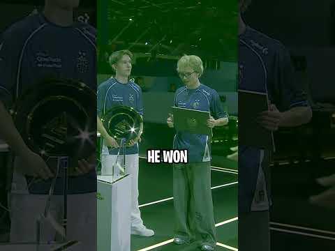 Vico MOCKED Peterbot at the EWC Lan — Poyo